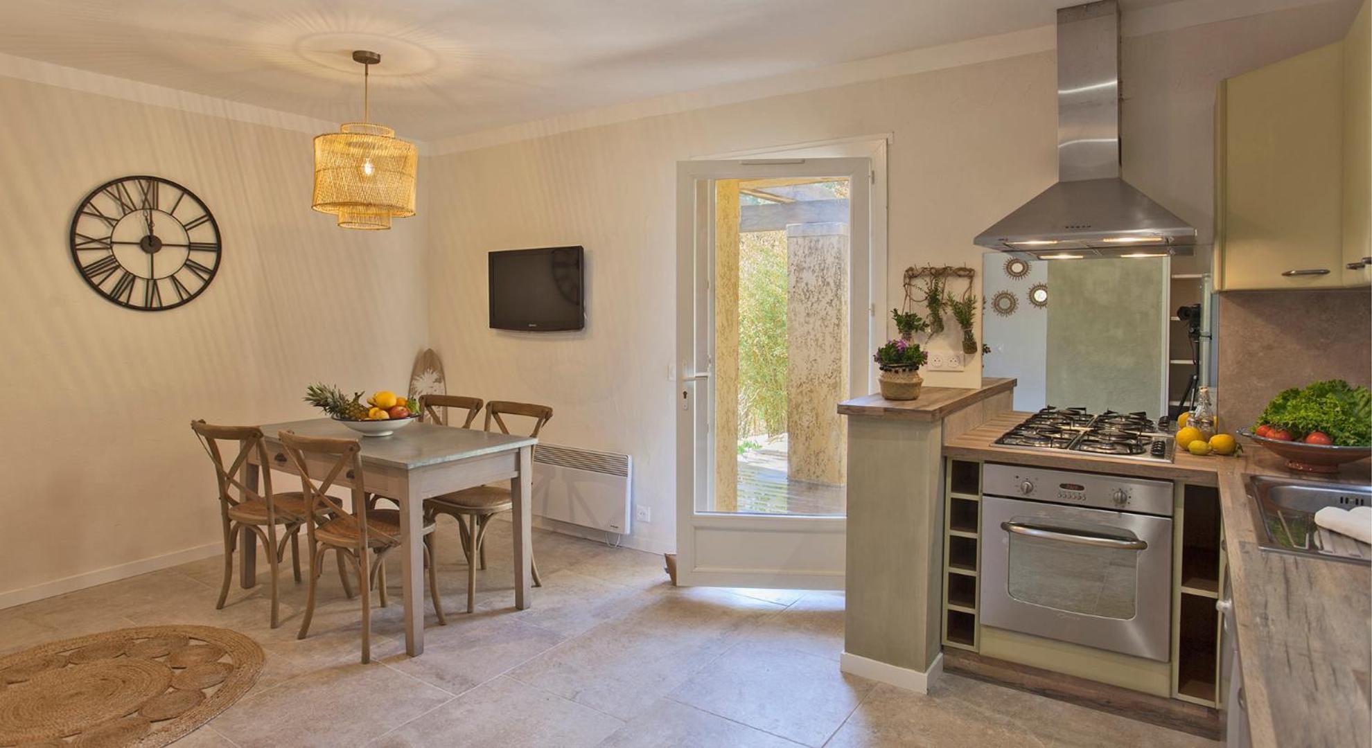 קאלבי Residence Acquavital מראה חיצוני תמונה