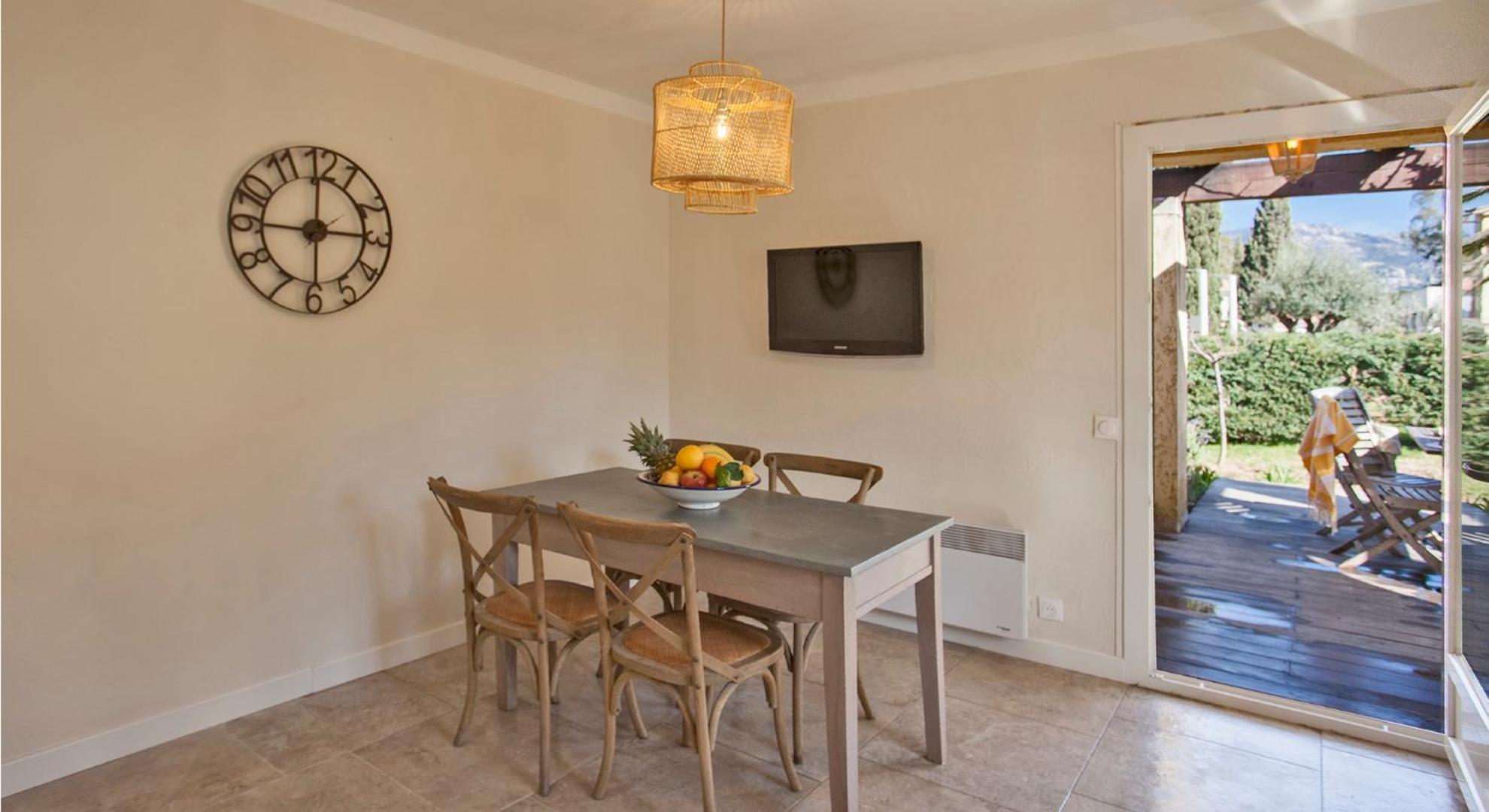 קאלבי Residence Acquavital מראה חיצוני תמונה