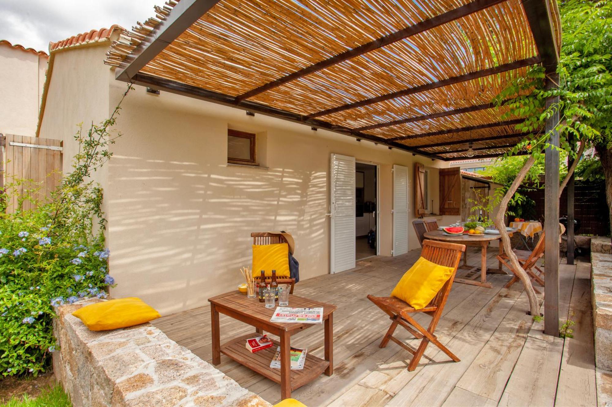 קאלבי Residence Acquavital מראה חיצוני תמונה