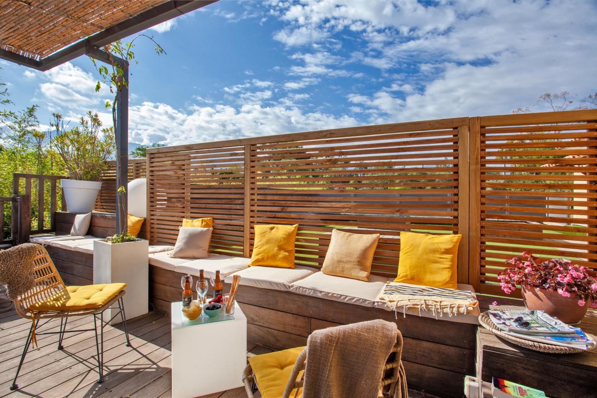 קאלבי Residence Acquavital מראה חיצוני תמונה