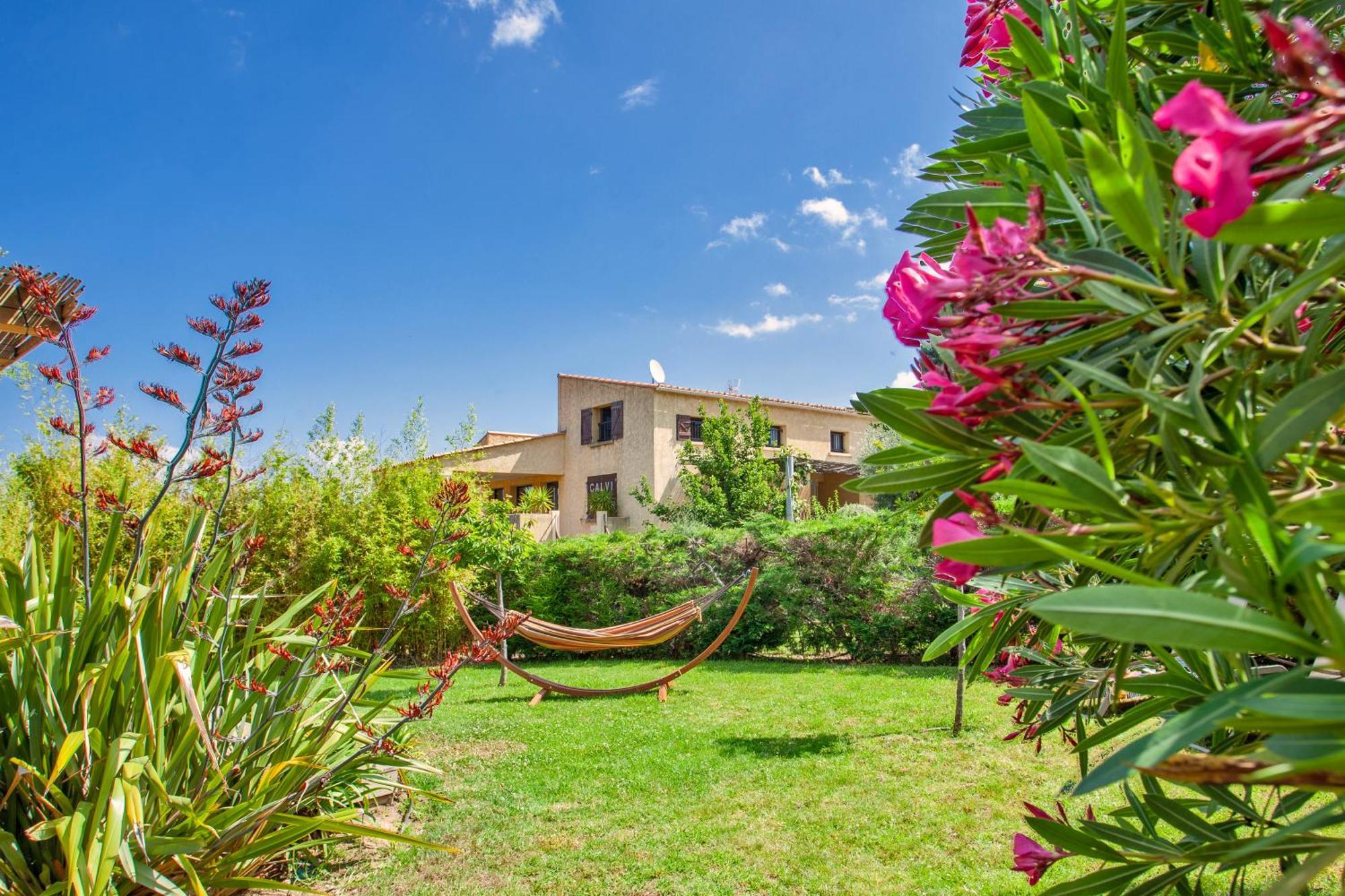 קאלבי Residence Acquavital מראה חיצוני תמונה