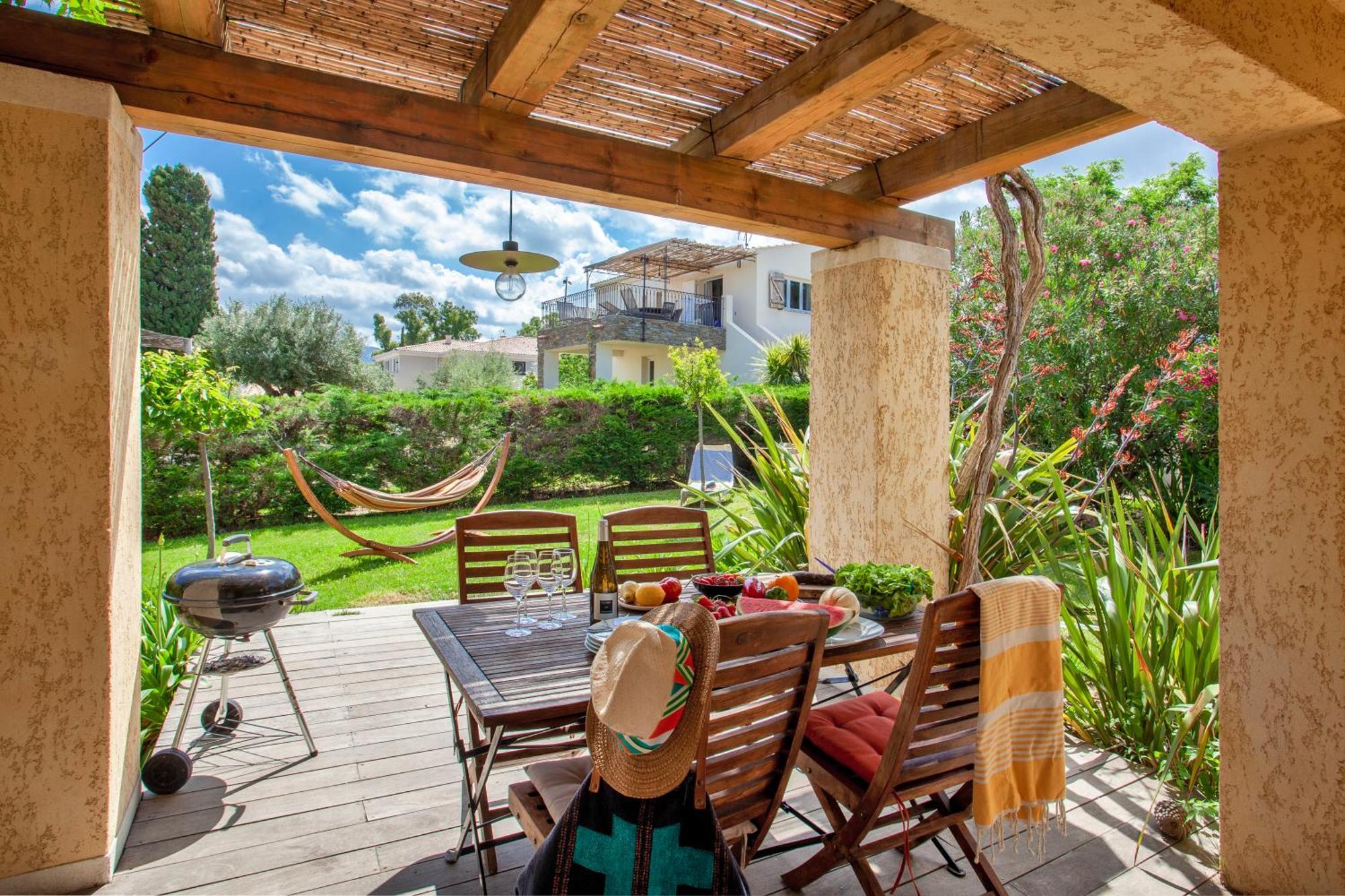 קאלבי Residence Acquavital מראה חיצוני תמונה
