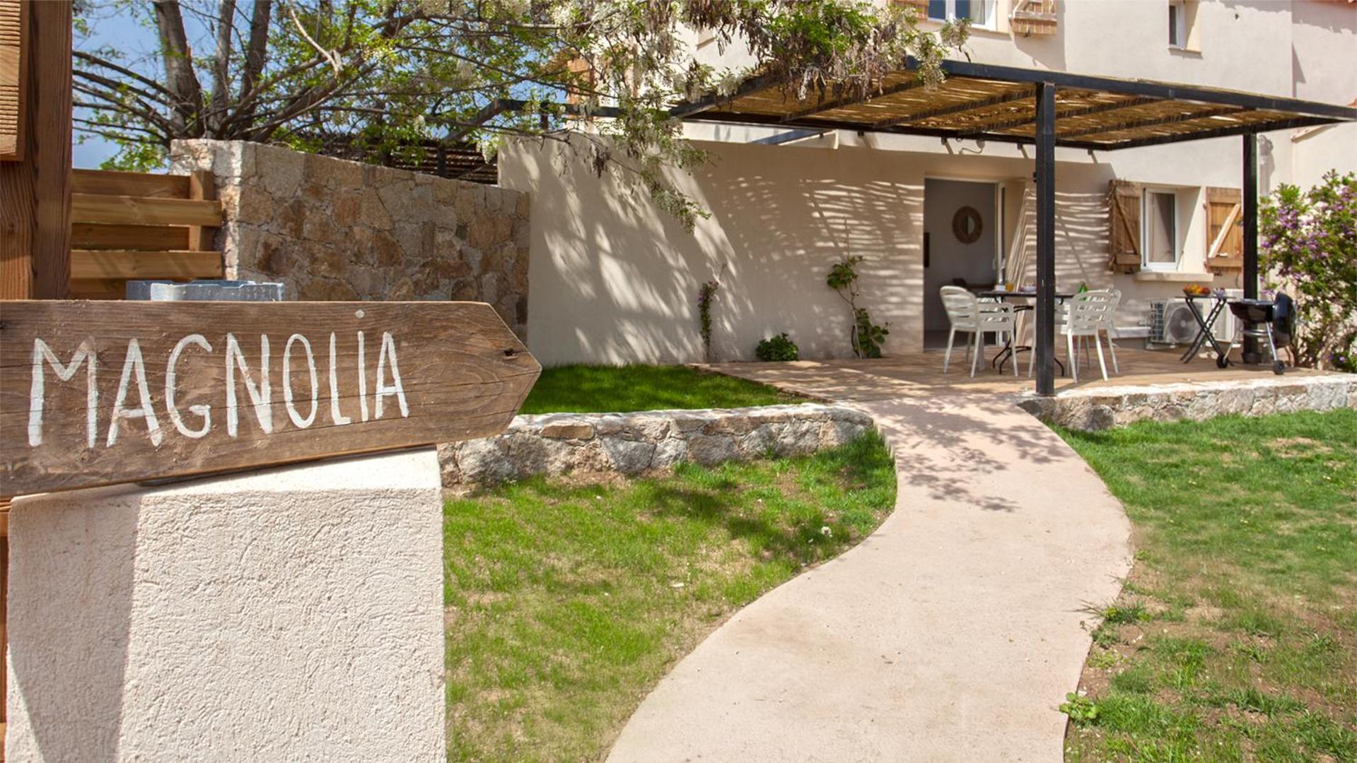 קאלבי Residence Acquavital מראה חיצוני תמונה